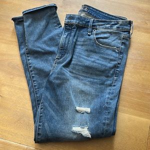 Like new Abercrombie Simone high rise super skinny size 14.